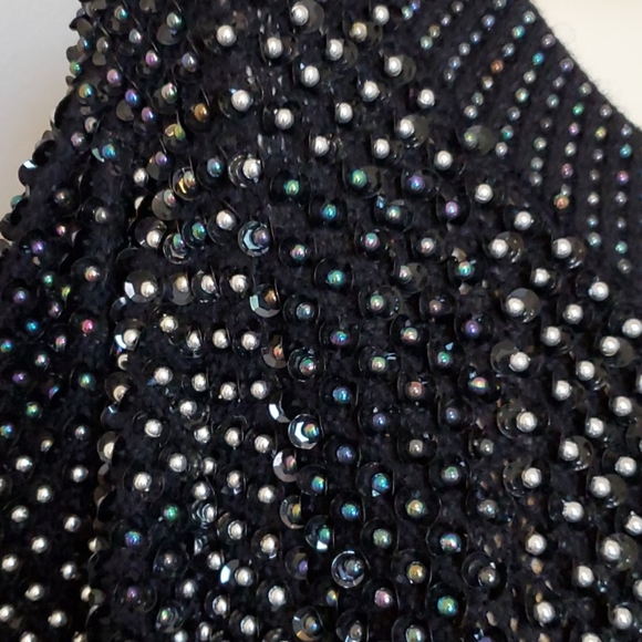 handmade sweater - Picture 2 of 8